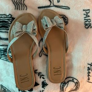 INC Bow flip flops